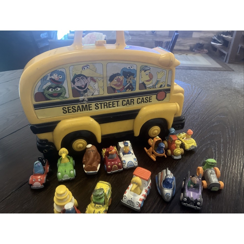 Sesame Street Car Case 1982 Character Cars‎ 1980s Muppets & Henson + 14  Car Set